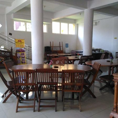 Oyo 586 Hotel Wijaya Kalasan Dış mekan fotoğraf